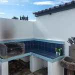 Casa Da Vigia, Seaview House - Sleeps 8 People * Feteira Grande