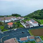 Дом отдыха Casa Da Vigia, Seaview House - Sleeps 8 People
