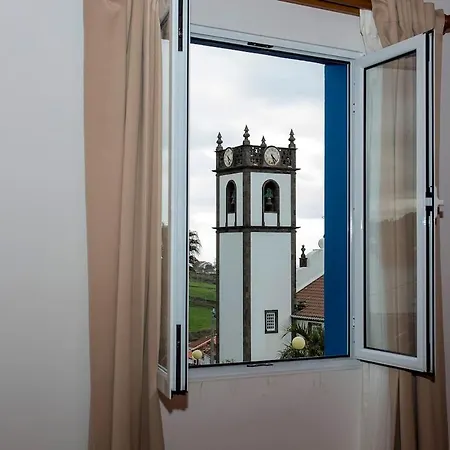 Дом отдыха Casa Da Vigia, Seaview House - Sleeps 8 People