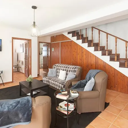 Holiday home Casa Da Vigia, Seaview House - Sleeps 8 People