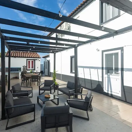 Holiday home Casa Da Vigia, Seaview House - Sleeps 8 People *