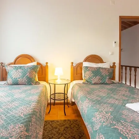 Casa Da Vigia, Seaview House - Sleeps 8 People Feteira Grande