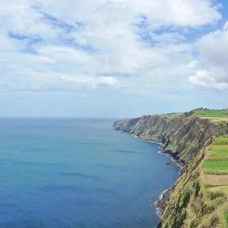 Casa Da Vigia, Seaview House - Sleeps 8 People *