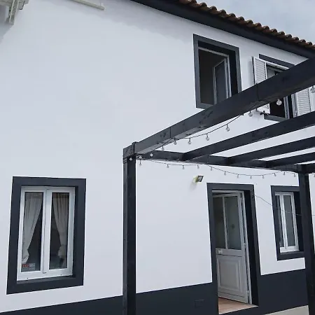 Holiday home Casa Da Vigia, Seaview House - Sleeps 8 People *