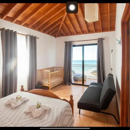 Casa Da Vigia, Seaview House - Sleeps 8 People Feteira Grande