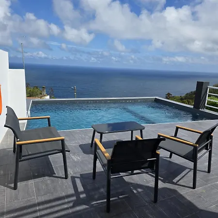 Casa Da Vigia, Seaview House - Sleeps 8 People * Feteira Grande